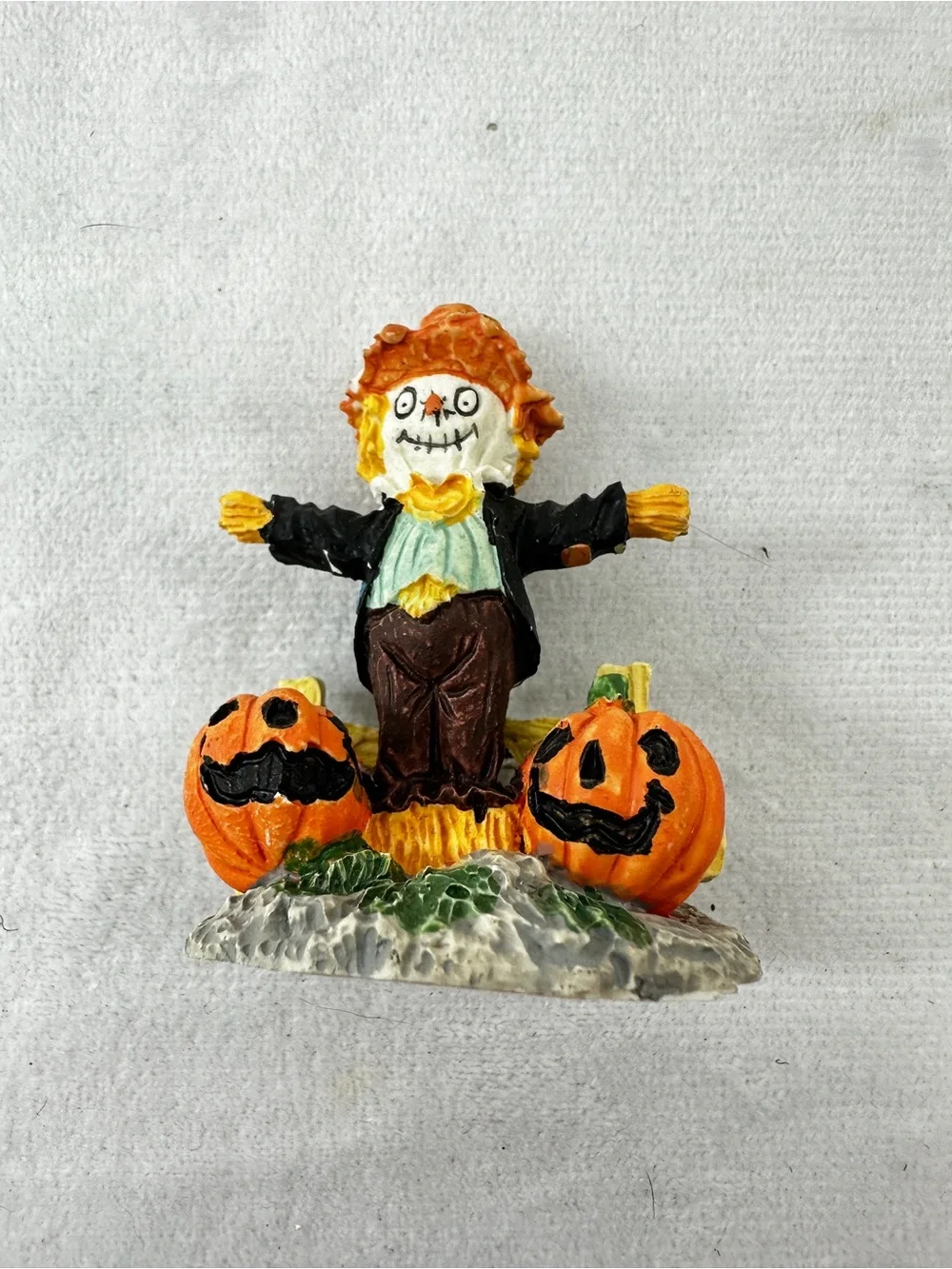 Vintage 90s Haunted Haven Harvest Miniature Halloween Figures Spooky Skull Small